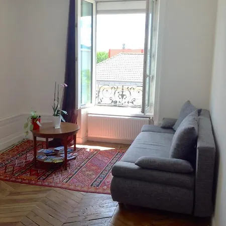 Apartment Cosy Parvis Gare *